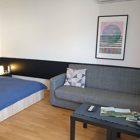 Central Apartman Salgótarján Bagian luar foto