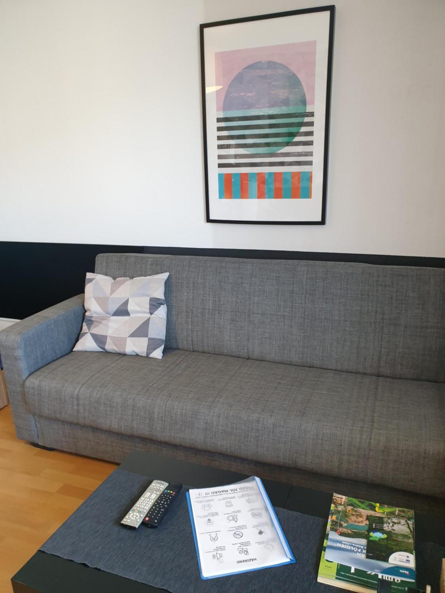Central Apartman Salgótarján Bagian luar foto